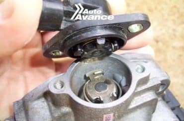 Sensor de posición del acelerador: removible vs. integrado sensor-de-posicion-del-acelerador